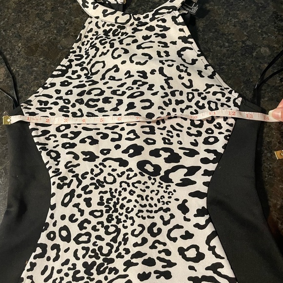 Forever 21 leopard mini dress - Picture 3 of 6